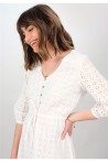 Robe en broderie anglaise